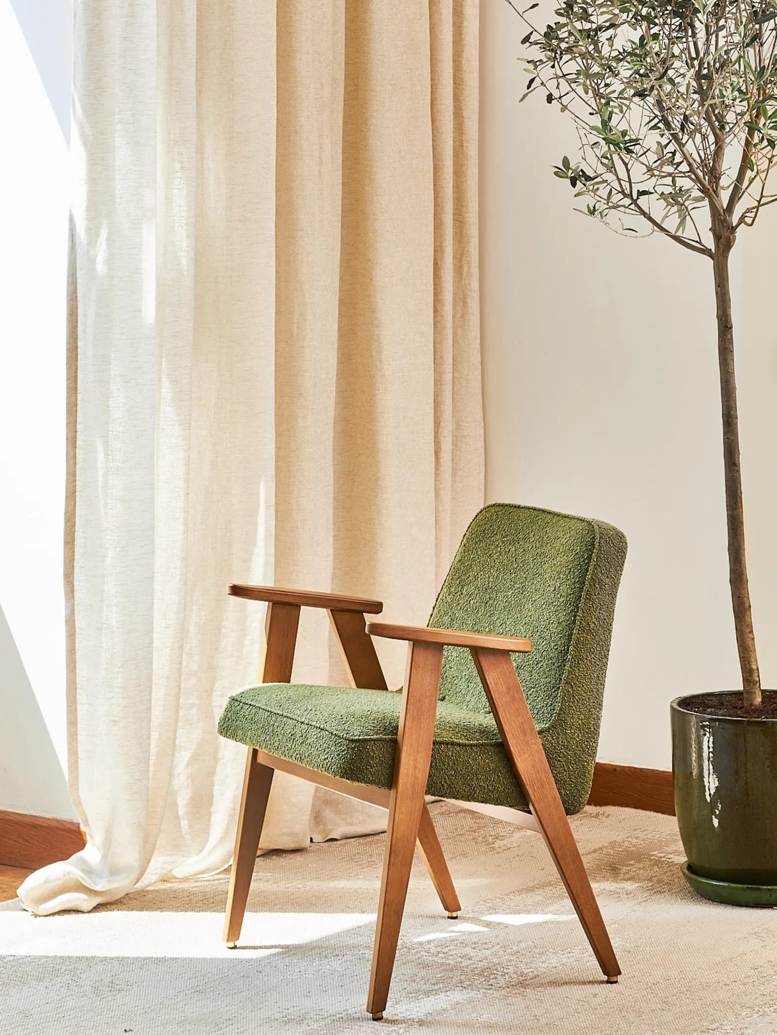 366ac_mood_1_2048x2048